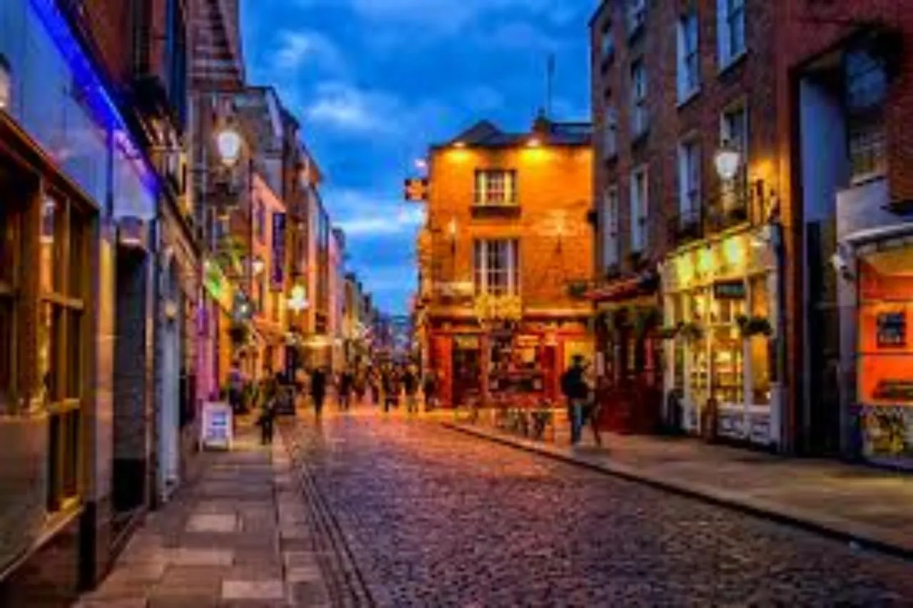 2 Bedroom Apartment Near Grafton Street Sleeps 4 Dublin